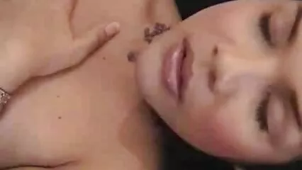קשיחות סרט כחול לצפיה חינם הגונה.