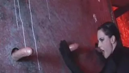 רגעים של תשוקה חסרת סרטיsex מעצורים.