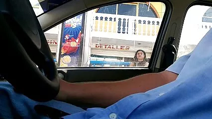 עונג מוחלט. דוגמנית מאוננת