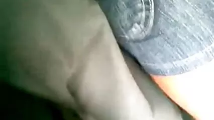 יש סרתיסקס רק זיופים סקסיים בספרים.