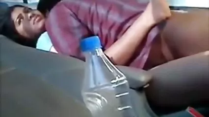 על בליטות פורנו להורדה חינם ולשונות.